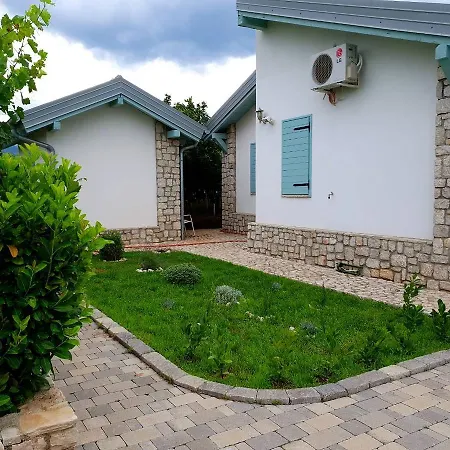 Nature House